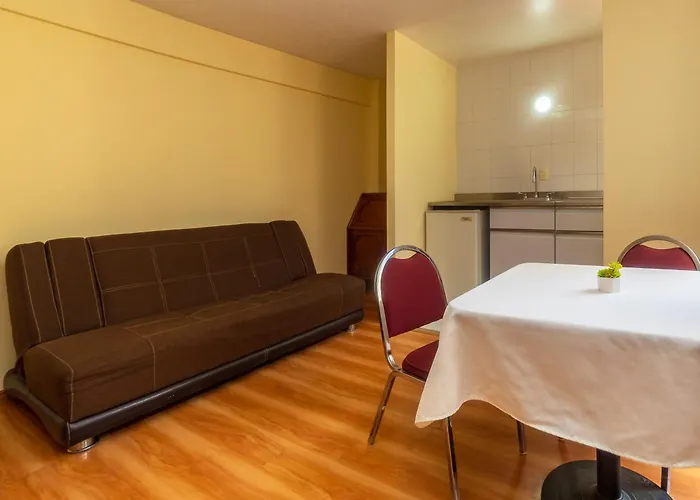 Capital O Marne, 3*