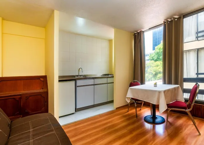 Aparthotel Capital O Marne,